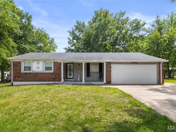 1732 Del Rosa Way, Saint Louis, MO 63138