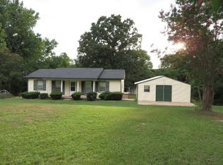 29 Jefferson Ave, Phenix City, AL 36869