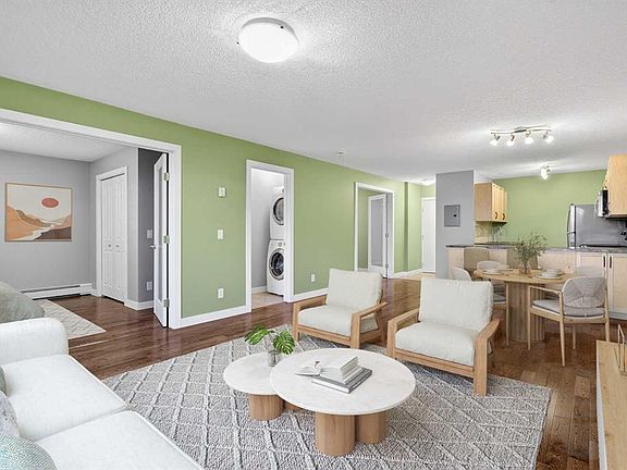 3rd image of 125 W 23rd Ave SW #2