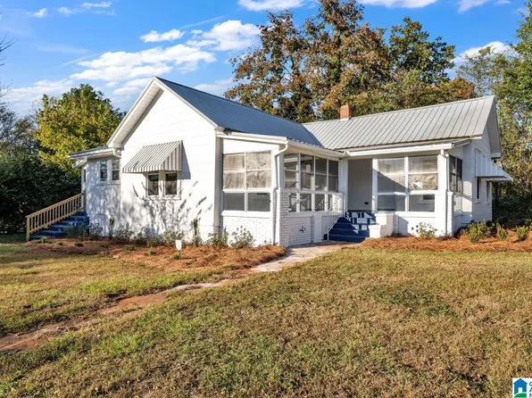 5604 5th St S, Bessemer, AL 35020