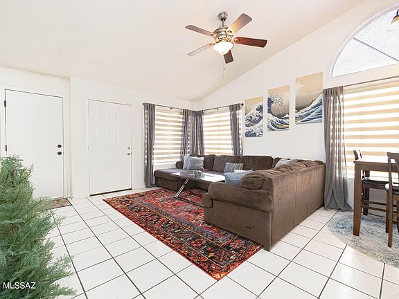 5th image of 3056 W Calle Levante