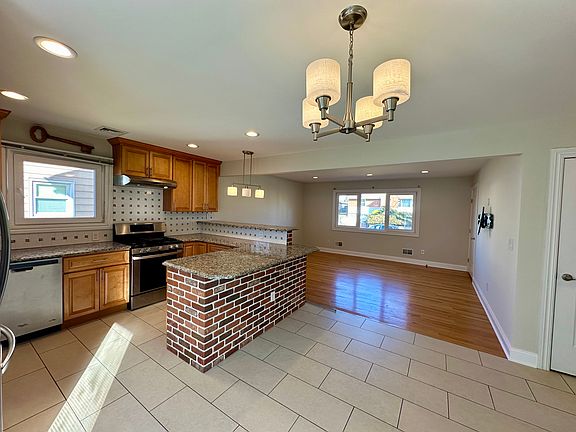 2nd image of 129 Scoles Ave #1