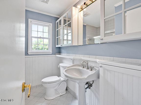 5th image of 321 Santa Ana Drive