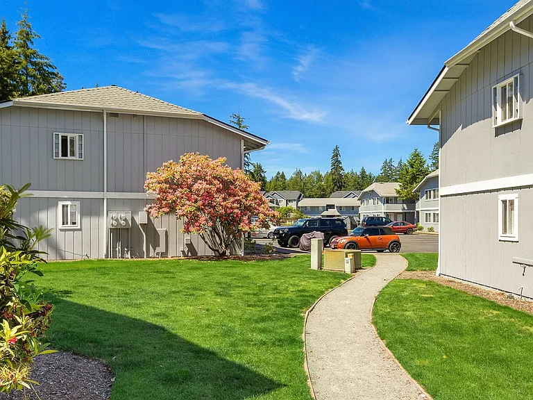 Evergreen Park Apartments in Olympia! — Photo 55