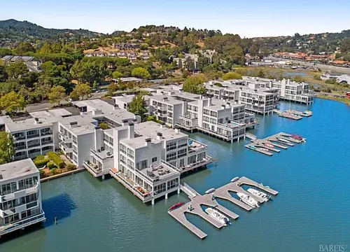 2103 Shelter Bay Ave Photo 1