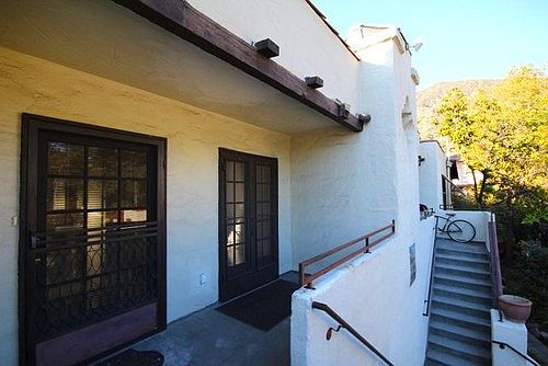 3rd image of 391 N Baldwin Ave