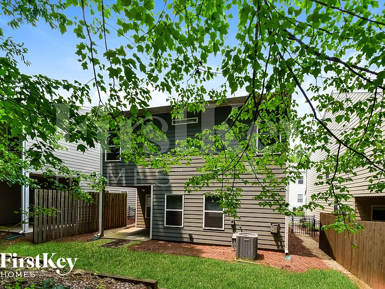 230 Hickory Commons Way — Photo 18