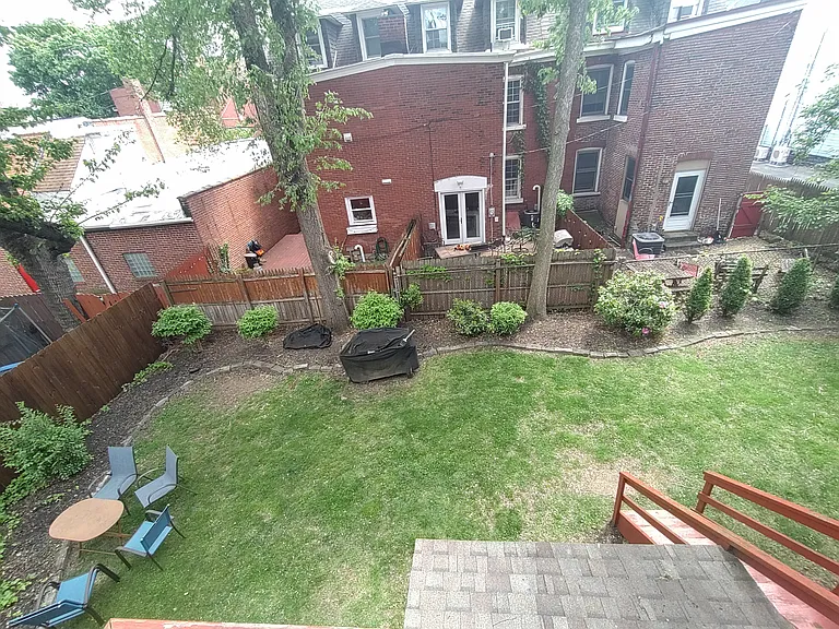 339 Spahr St #2 — Photo 31