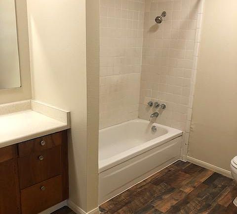 5th image of 1507 W Barbara Worth Dr #59
