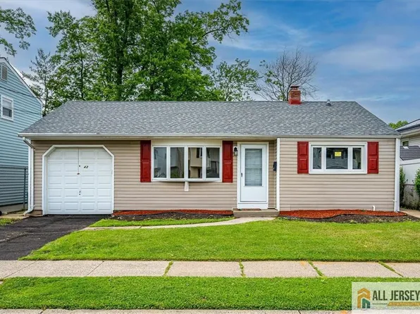 42 Hyde Ave, Iselin, NJ 08830
