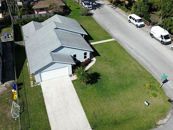4th image of 6761 Eastview Drive