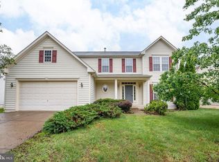 5215 Joshua Tree Cir, Fredericksburg, VA 22407