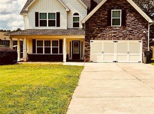 291 White Flower Cir, Villa Rica, GA 30180