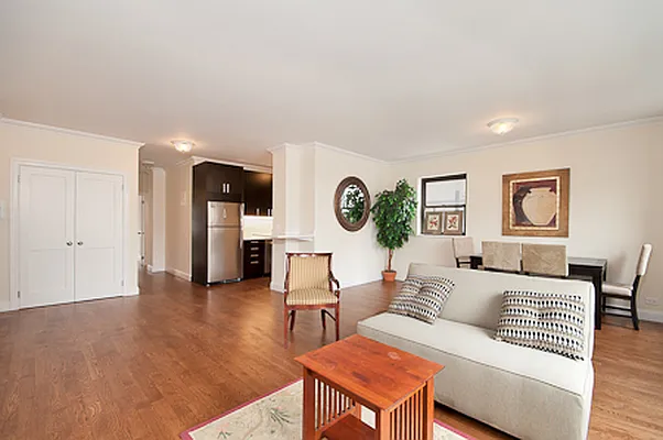 Sold by Luxor Homes & Investment Realty | media 19