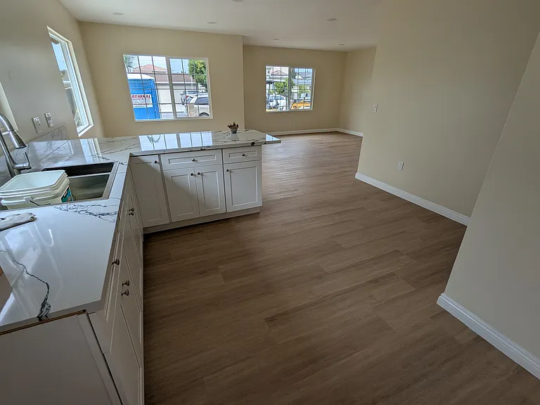 720 Hershey Ave — Photo 3