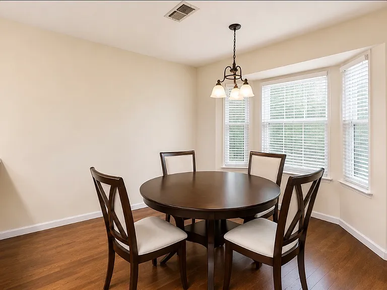 5161 Thomasino Way — Photo 4