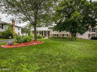 1205 E Maple Ave, Sterling, VA 20164