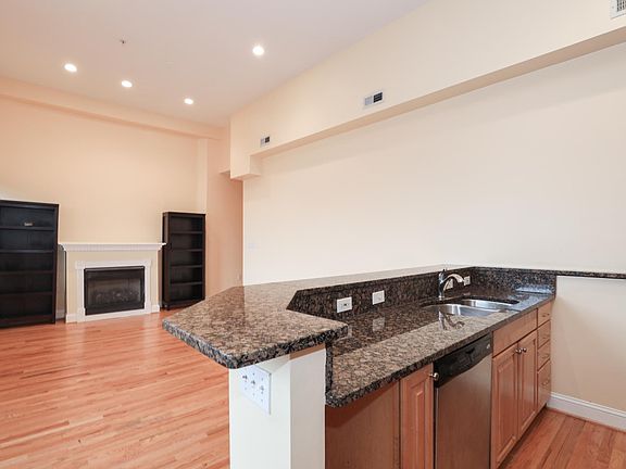 Kitchen/Living room