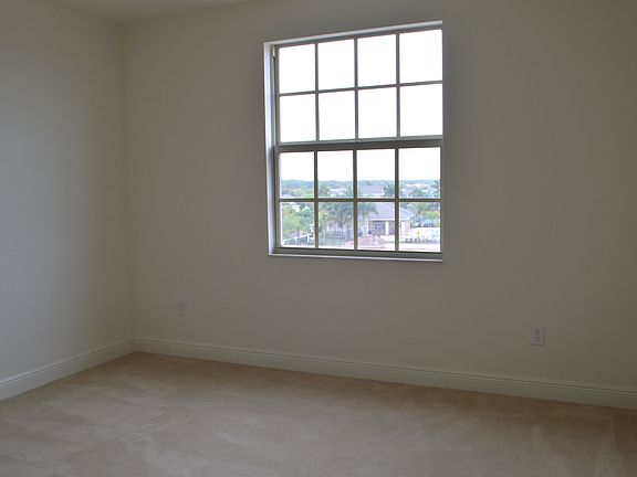 4th image of 4501 Dalmahoy Ct APT 401