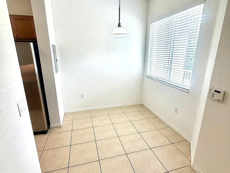 3600 Oaks Clubhouse Dr #309 — Photo 7