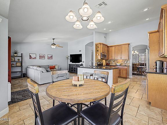 4th image of 15009 S 40th Way