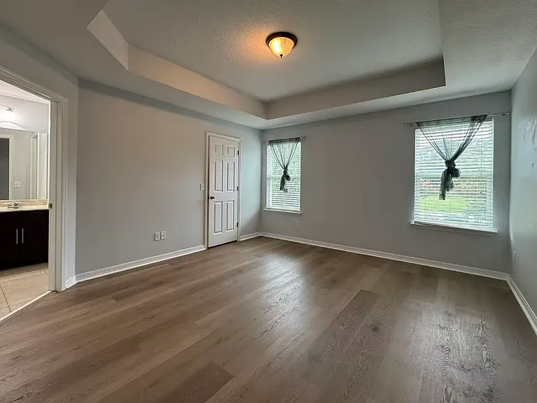 617 Bending Oak Trl — Photo 11