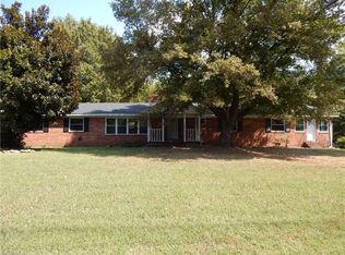 2605 Liberty Rd, Greensboro, NC 27406