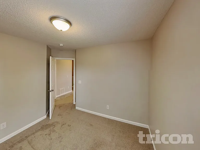 4828 Lighthouse Ct — Photo 10