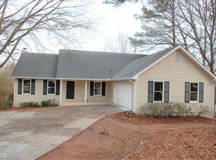205 Fox Meadow Dr, Covington, GA