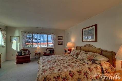 5th image of 828 Park Ave