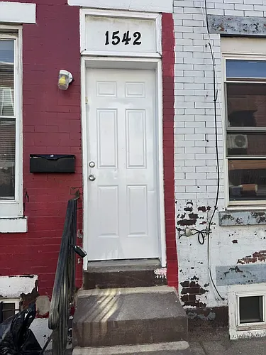 1542 S Stillman St Photo 1