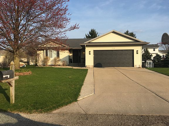 2nd image of 3748 Brookfield Dr
