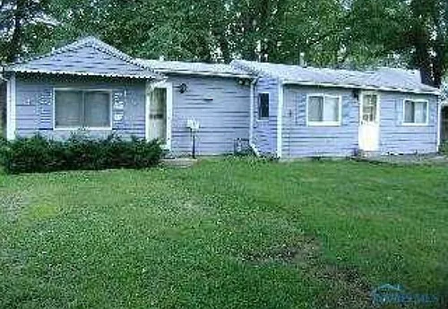 619 Wyman St Photo 1