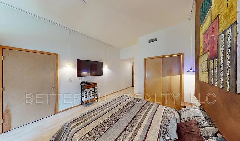 101 Palm Harbor Pkwy — Photo 4