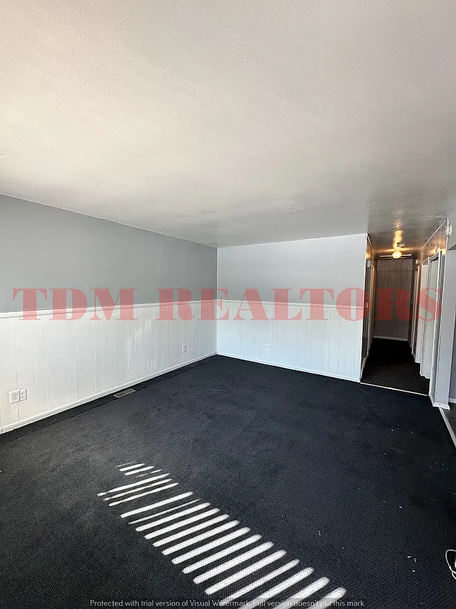 3 bed, 1.5 bath, 924 sqft, $850 — Photo 3