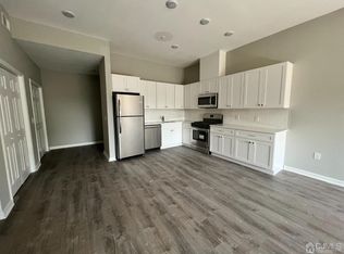 37 Old Trenton Rd #17, Cranbury, NJ 08512