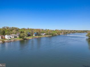 67 W Indian #1/2, Norristown, PA 19403