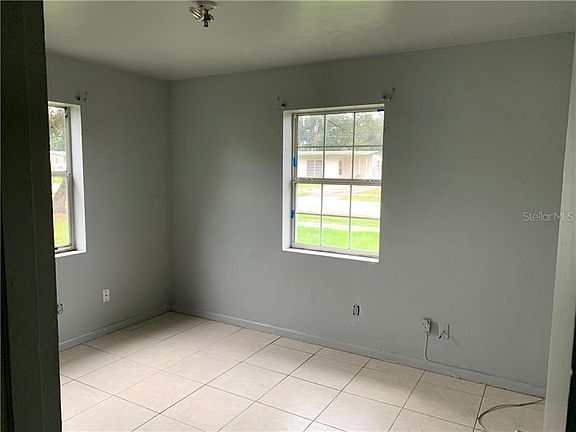 2nd image of 1412 Covewood Ave