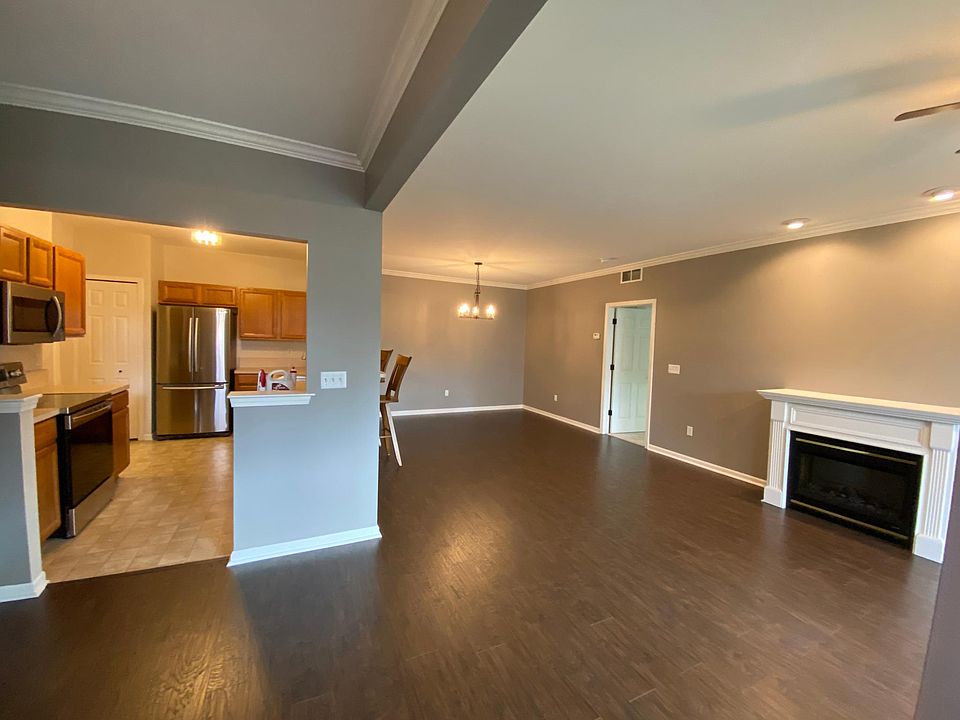 1st image of 16709 Carriage Way