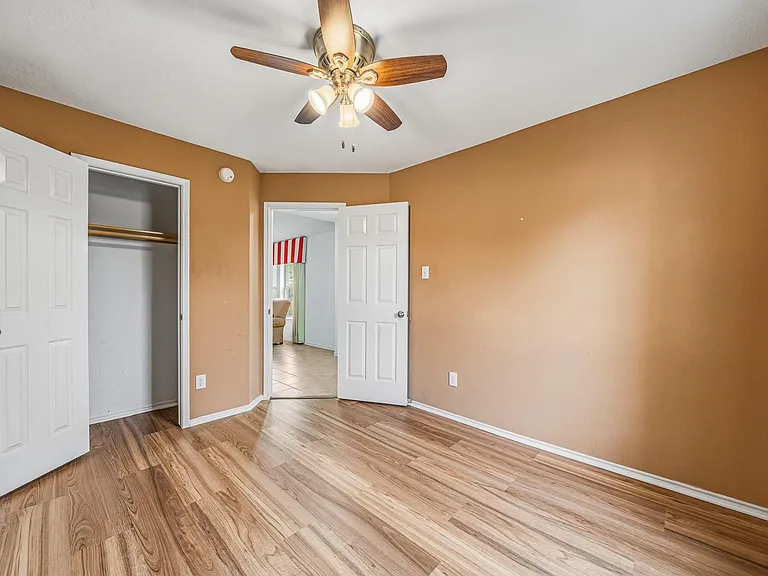 22327 Albee Dr — Photo 6