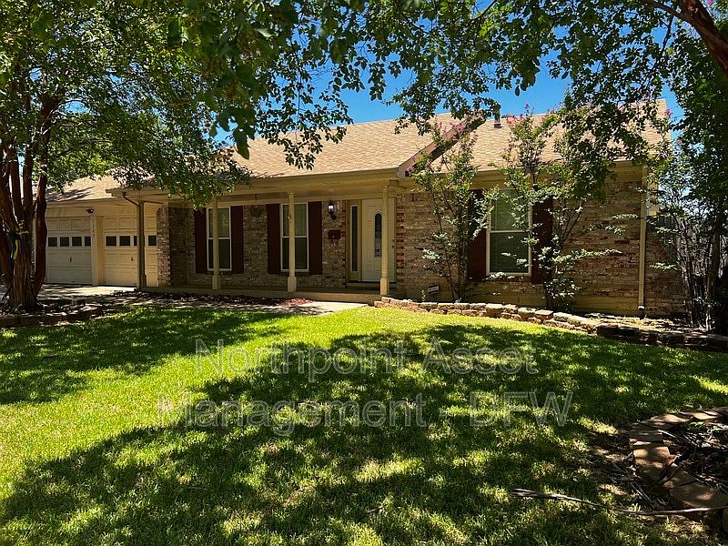 1st image of 7305 Lola Dr