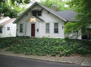 501 Tyler Ave, Charleston, IL 61920