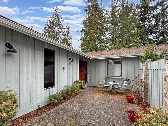 3rd image of 137 Hilltop Drive #A