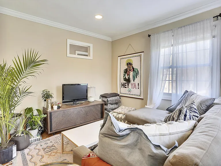 8342 Eastridge Ave #6 — Photo 6