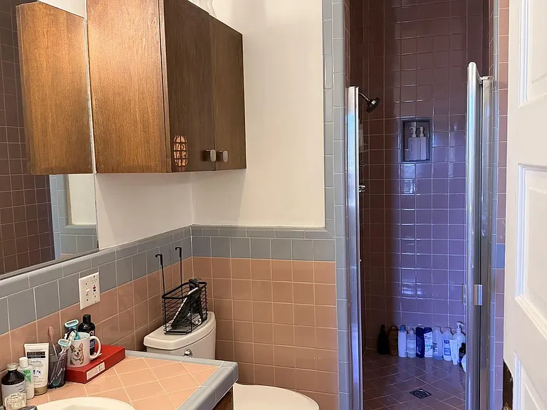 2803 S Menlo Ave — Photo 9