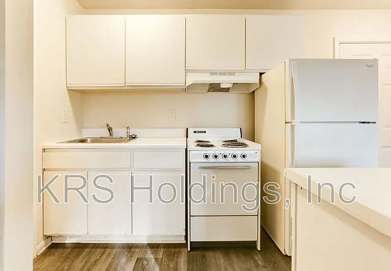 1814 Williamsburg Rd #6 — Photo 4