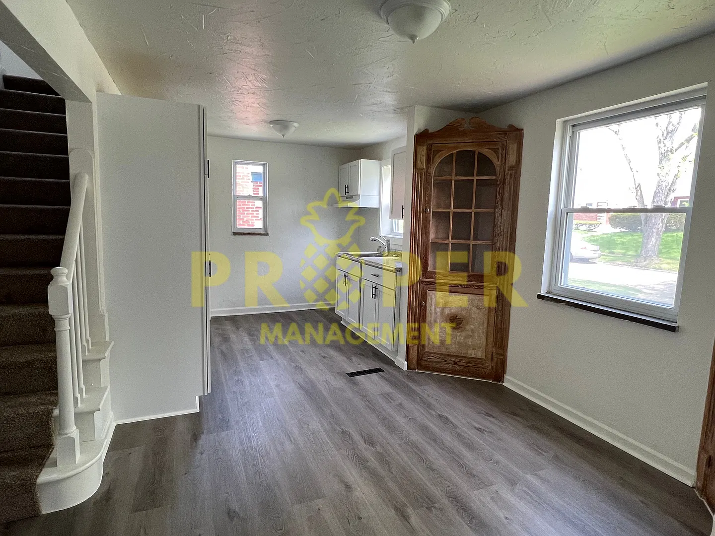 Amazing 3 bedrooms 1.5 bathroom house ready for rent — Photo 3