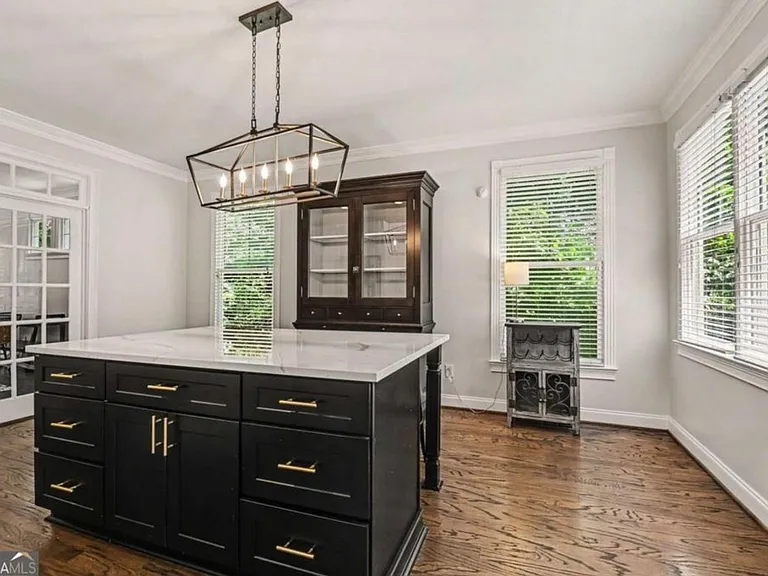 3476 Pierce St — Photo 9