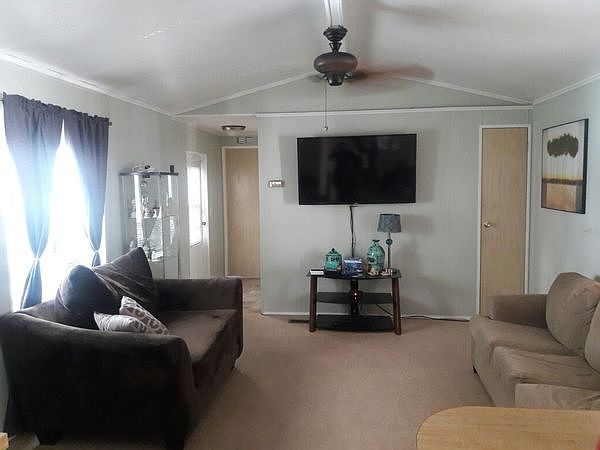 2nd image of 104 Pickering Dr