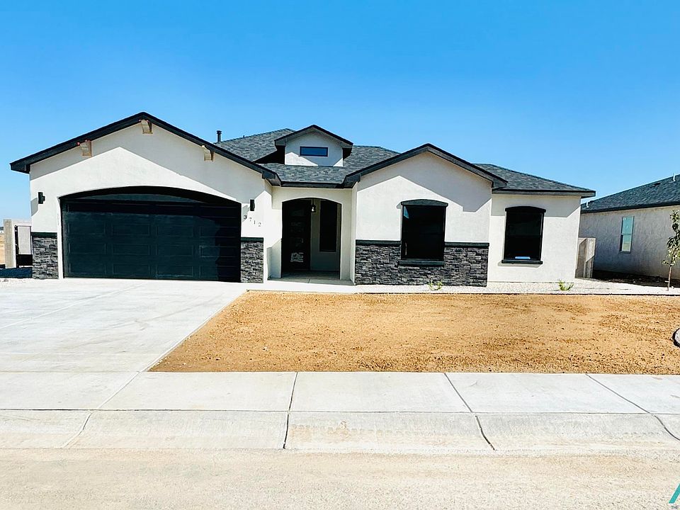 1st image of 3712 Sapphire Dr
